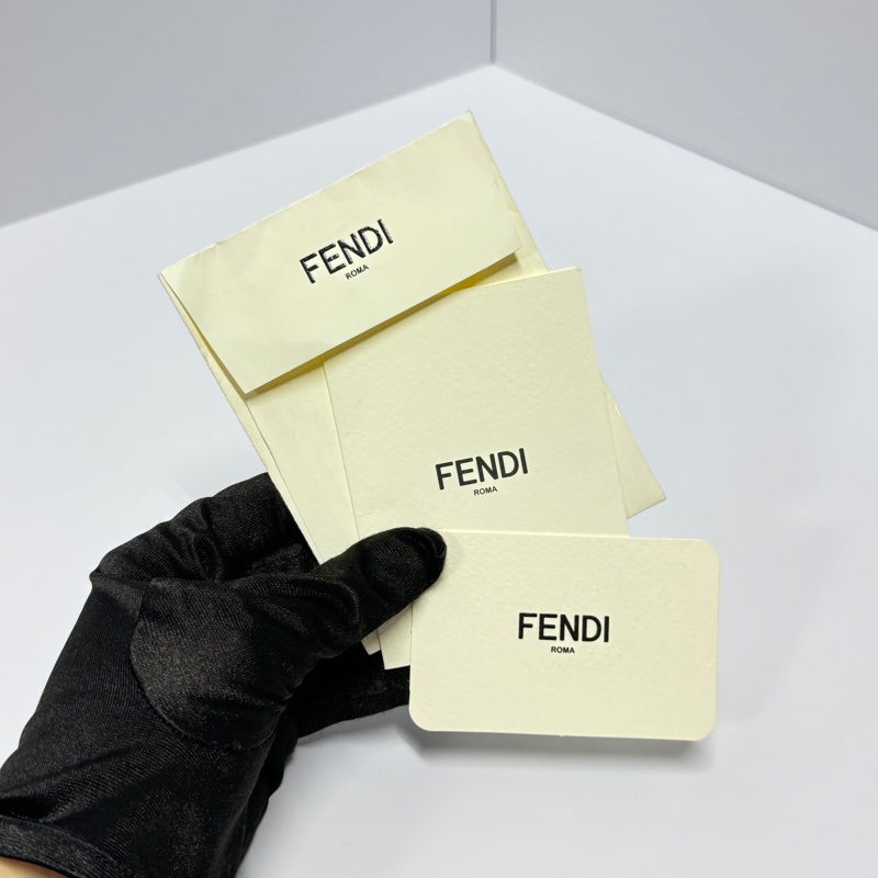 （極新🎁） FENDI 新款 經典老花 胸/腰包 專櫃8萬多！-20