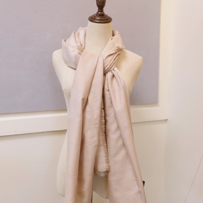 CHANEL 刺繡雙C細閃粉圍巾-0