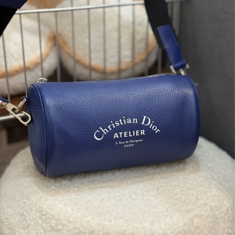 Dior Homme圓桶包