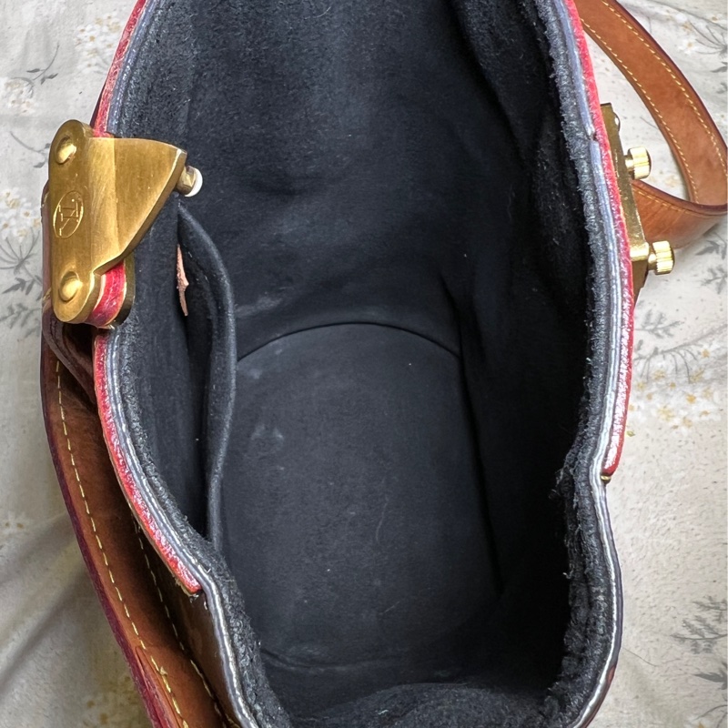 LV薯條包/可手提/肩背/側背/付肩帶/二手甜甜價-3