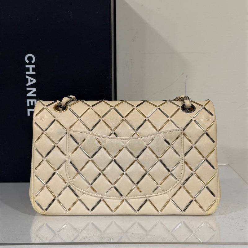 #高訂款 #專櫃定價40多萬 香奈兒Cf25米白漸變金銀珠釘Coco系列-4