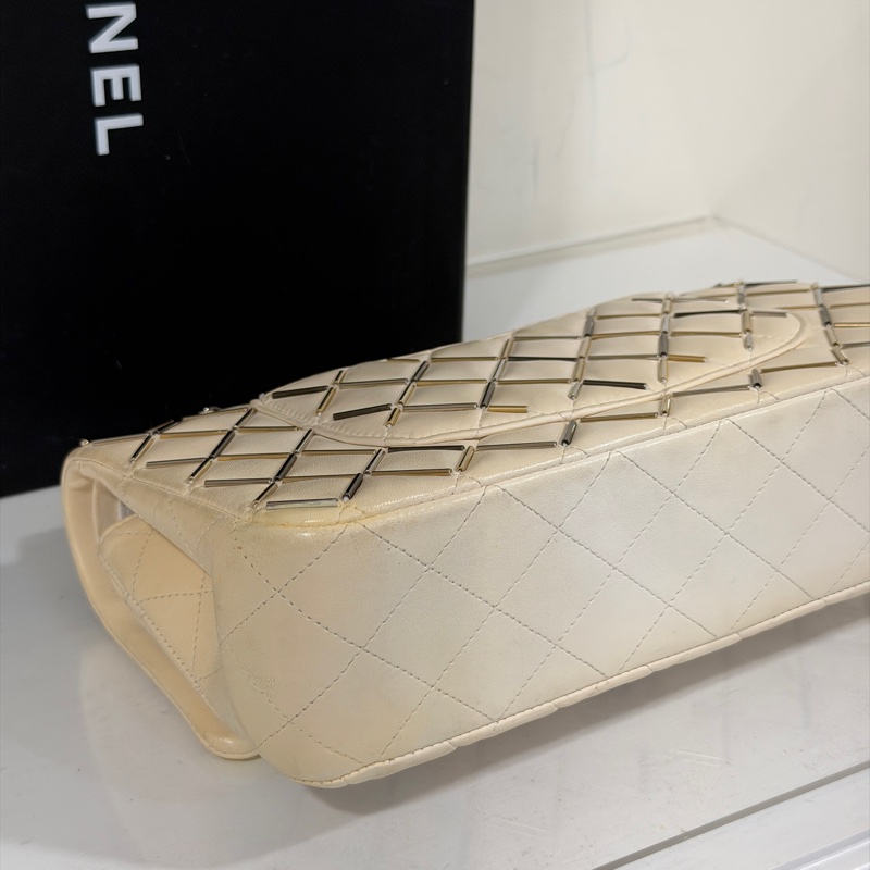 #高訂款 #專櫃定價40多萬 香奈兒Cf25米白漸變金銀珠釘Coco系列-8