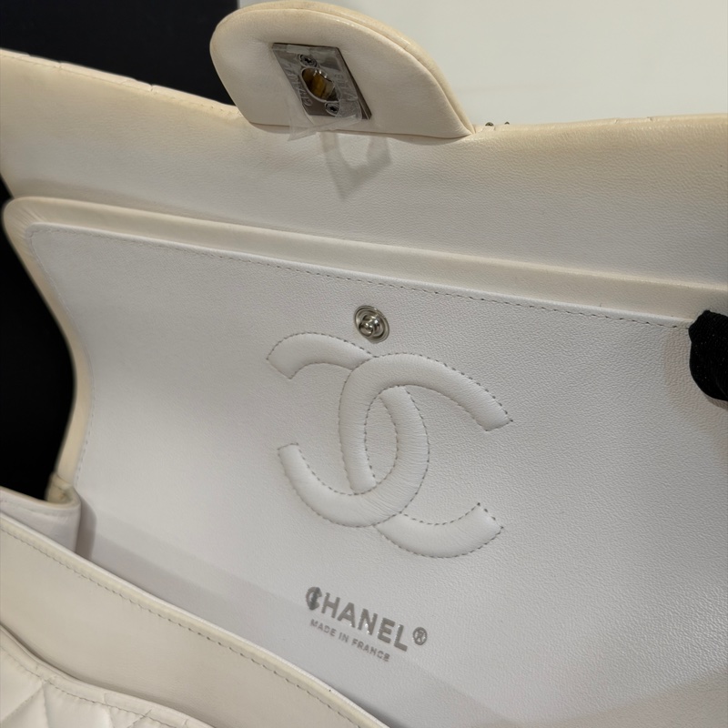 #高訂款 #專櫃定價40多萬 香奈兒Cf25米白漸變金銀珠釘Coco系列-14