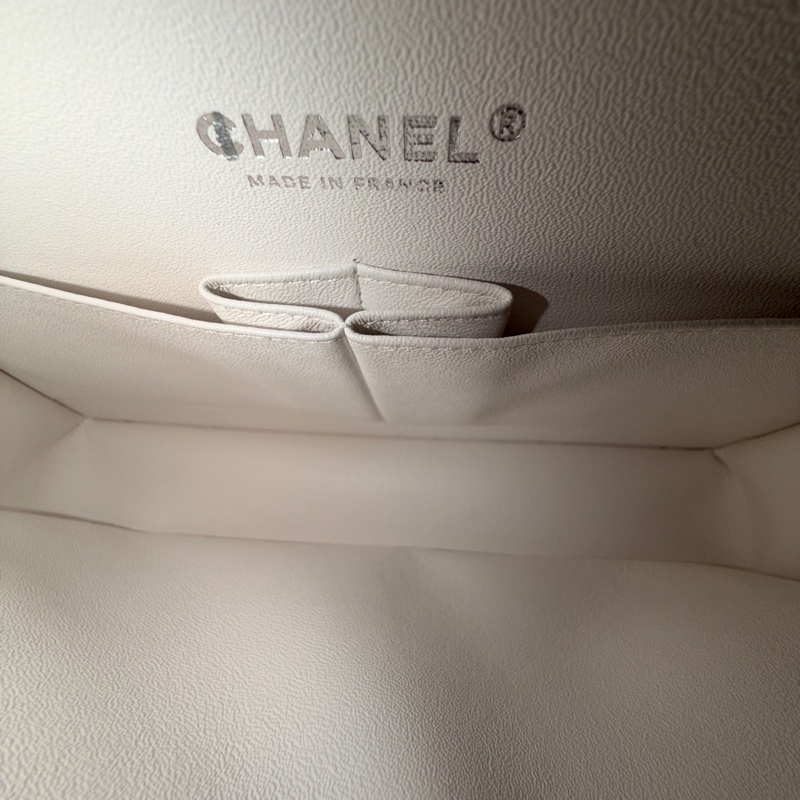 #高訂款 #專櫃定價40多萬 香奈兒Cf25米白漸變金銀珠釘Coco系列-17