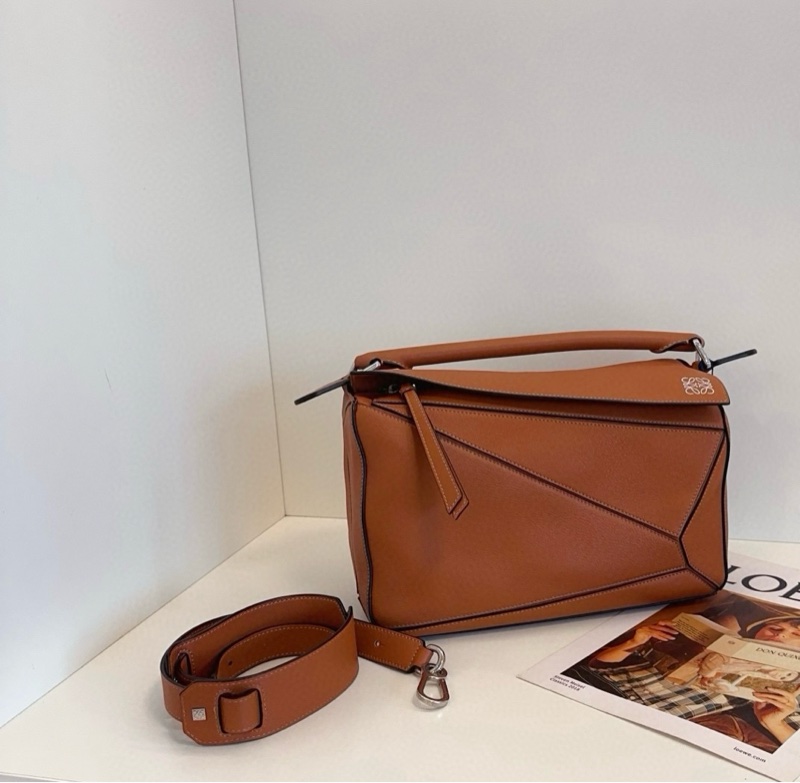 Loewe羅意威 Puzzle 焦糖色幾何包 中號-0
