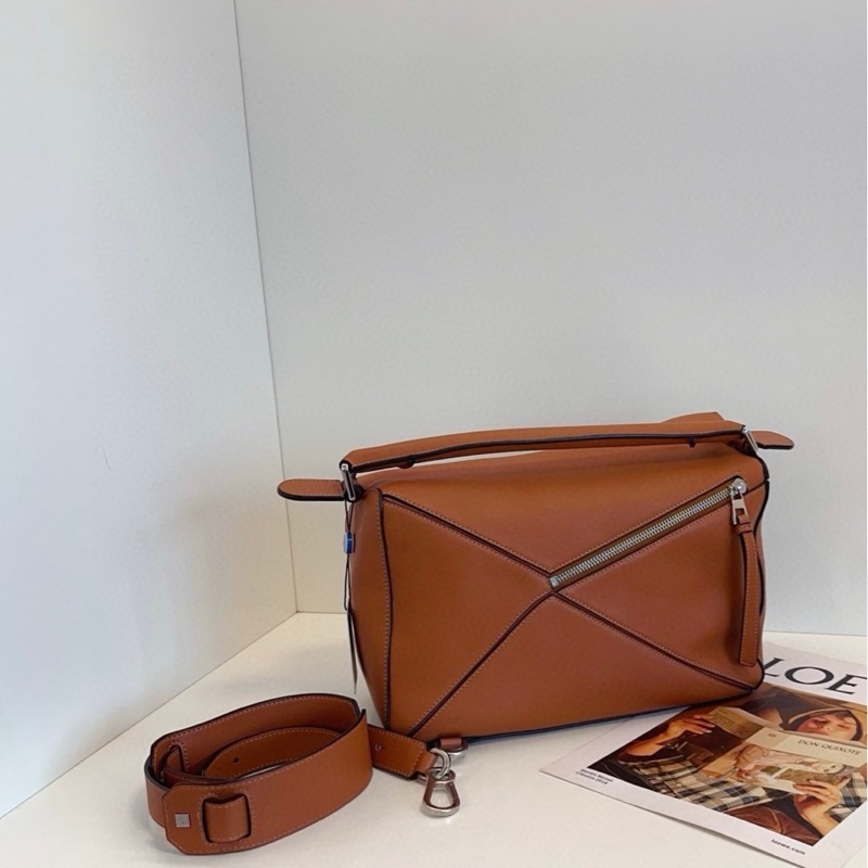 Loewe羅意威 Puzzle 焦糖色幾何包 中號-1
