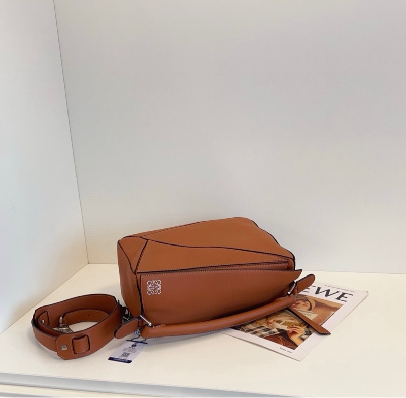 Loewe羅意威 Puzzle 焦糖色幾何包 中號-2