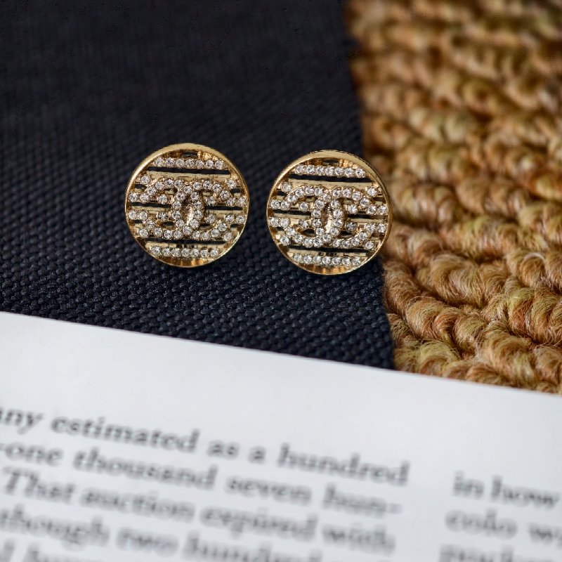 Chanel 香奈儿 双c带钻耳钉-0