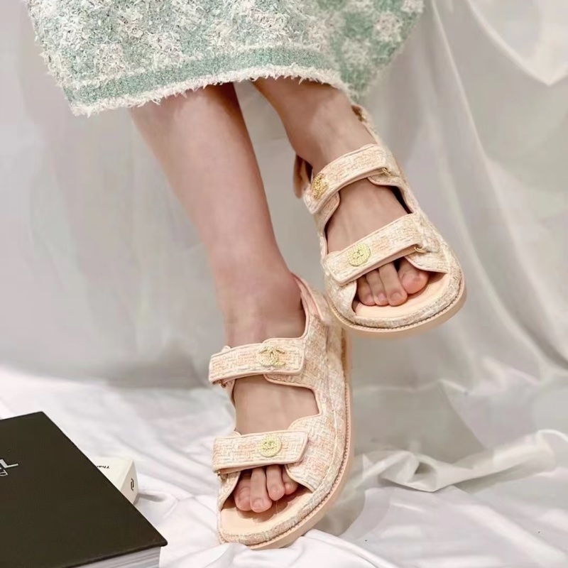 【全新品】chanel香奈兒23s 粉嫩膚色金logo粗花呢女士魔鬼氈涼鞋可愛輕熟女35.5-3