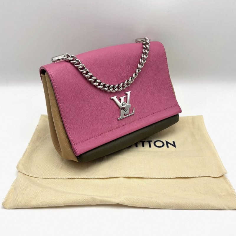 LV Lock me拼色銀扣手提肩背斜背包22*15*7 98新配件塵袋-4
