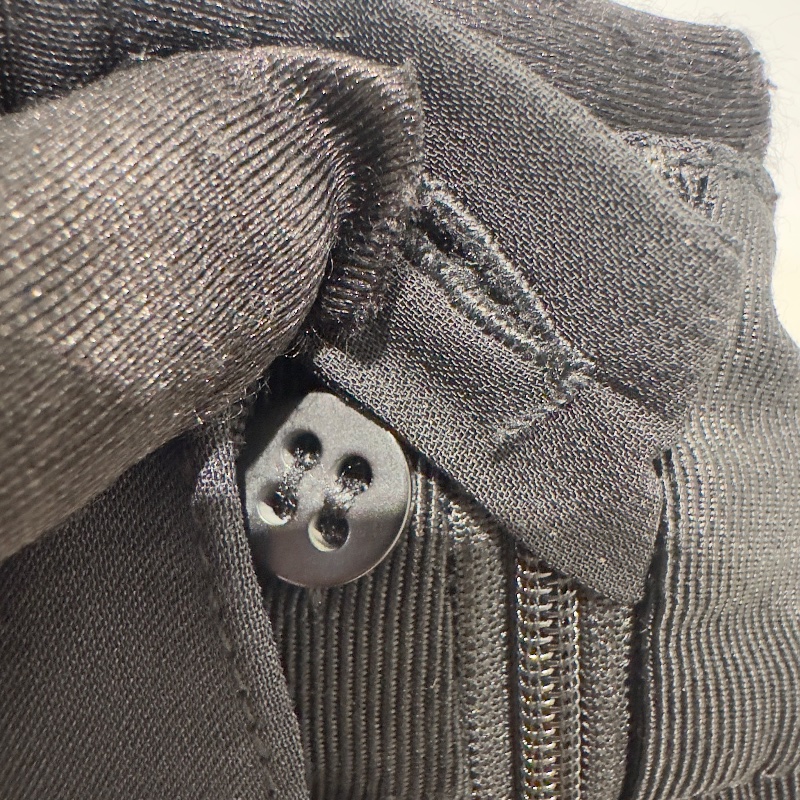 【美收精品】ARMANI 黑色西裝短裙 4-522-5