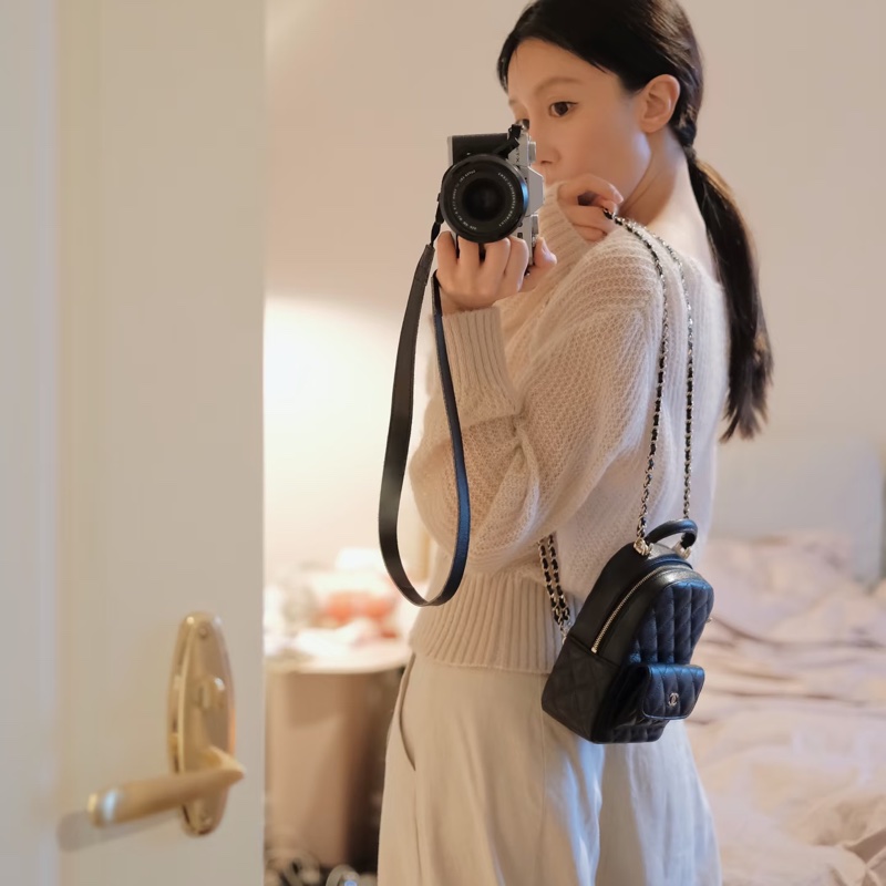 #大全配🈶購證 #近新閒置 香奈兒黑金荔枝便宜小書包🈶3️⃣種背法🉑斜挎/肩背-2