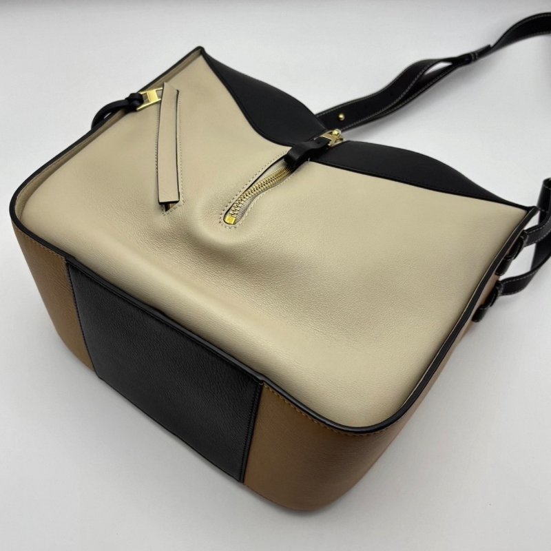 LOEWE 三拼色Hamock吊床肩背斜背包 29*23*13.5 99新配件塵袋-2