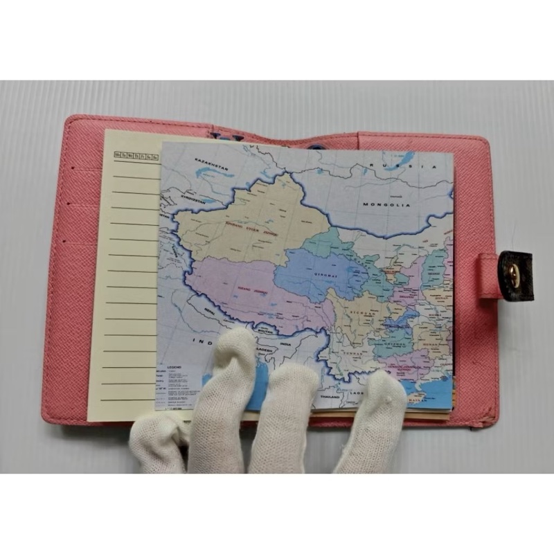 LOUIS VUITTON 路易威登稀有門童貴婦版筆記本 絕版老花A7筆記本-3