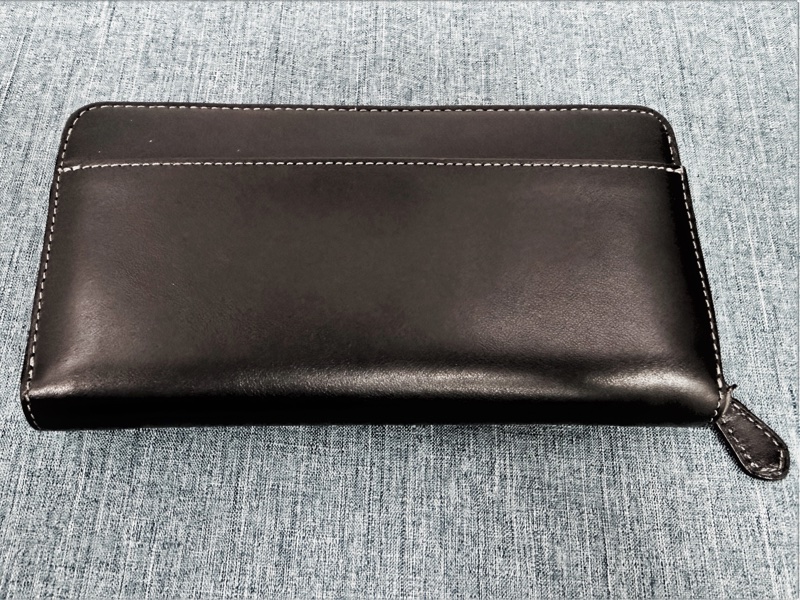 caoch 專櫃款 長夾 男女通用款 9.5成新 專櫃原價12800 換夾惜售-9