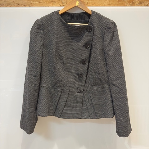 【美收精品】ARMANI 黑白點陣式西裝外套 4-523