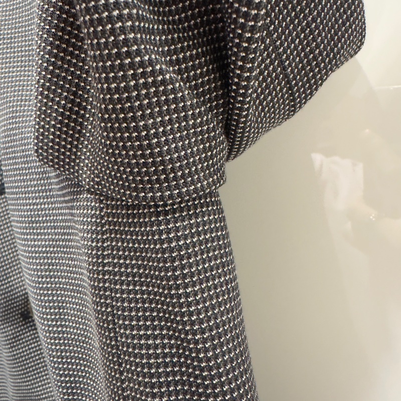 【美收精品】ARMANI 黑白點陣式西裝外套 4-523-2