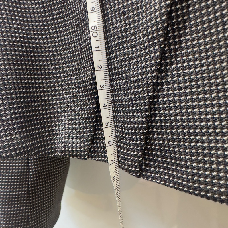 【美收精品】ARMANI 黑白點陣式西裝外套 4-523-9