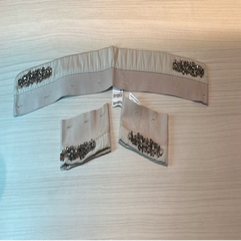 ‘S Max Mara Cube 系列專用帽圍/袖圈施華洛奇水晶裝飾