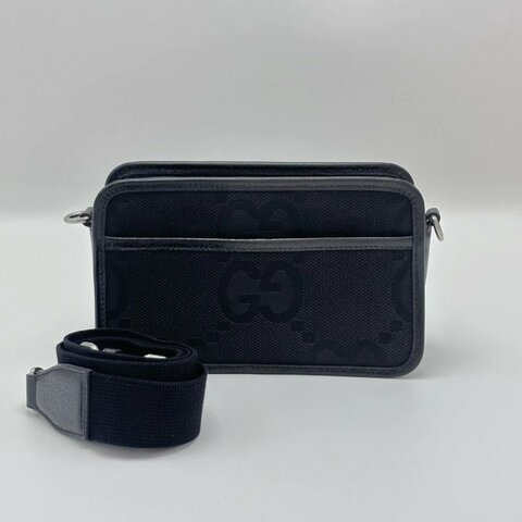 GUCCI 黑色老花雙G肩背斜背相機包 22*13.5*6 98新配件塵袋