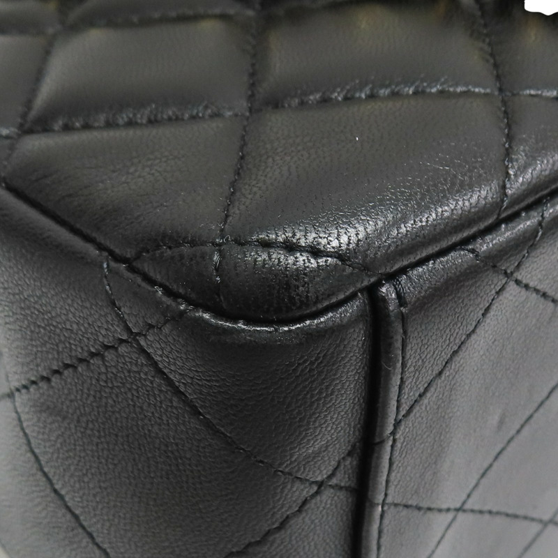 黑色 菱格紋 羊革 Maxi Classic Flap 鍊帶 肩背包 (無卡)【CHANEL 香奈兒】-19