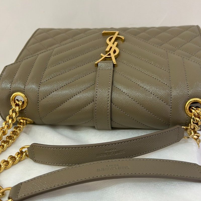 YSL棕荔枝牛皮金釦郵差包-11