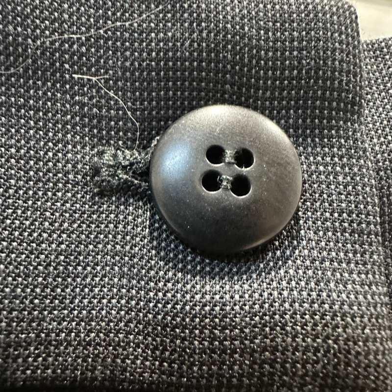 【美收精品】ARMANI 黑灰色西裝褲 4-527-3