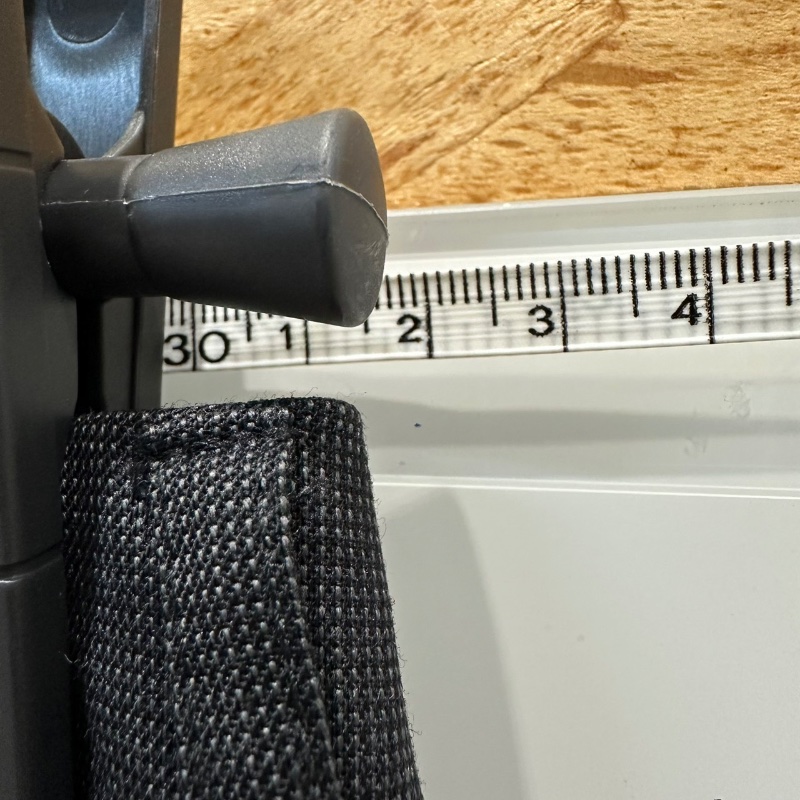 【美收精品】ARMANI 黑灰色西裝褲 4-527-7