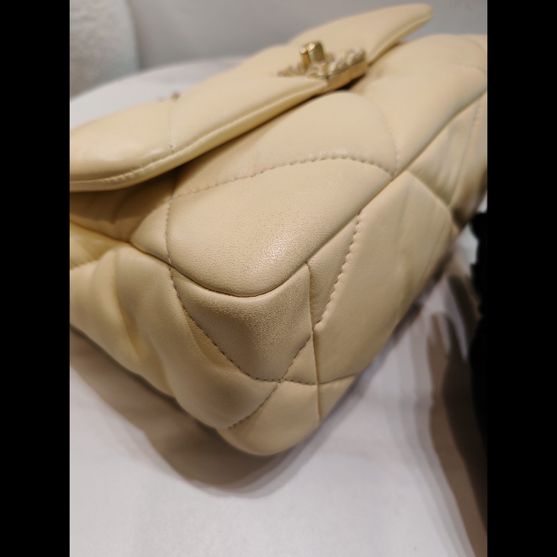 Chanel 19bag small size-5
