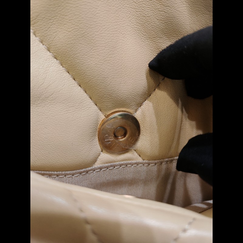 Chanel 19bag small size-11