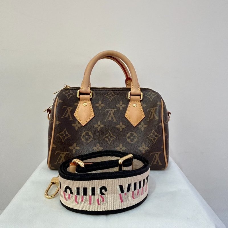 LV(M)Speedy 20cm 粉黑背帶-0