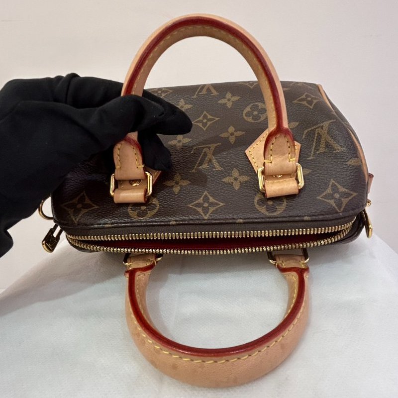 LV(M)Speedy 20cm 粉黑背帶-8
