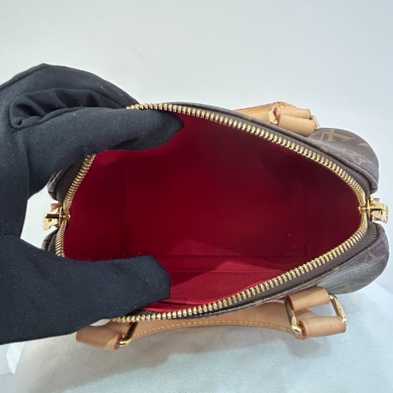 LV(M)Speedy 20cm 粉黑背帶-9