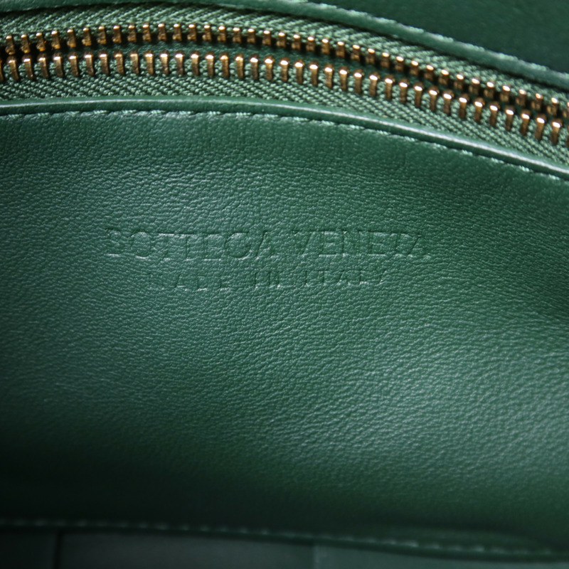 BOTTEGA VENETA 牛皮皮革Brick Cassette金扣肩背袋-6