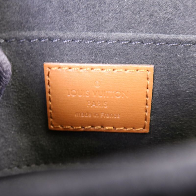 LOUIS VUITTON Monogram Reverse Mini Dauphine金扣肩背袋-6