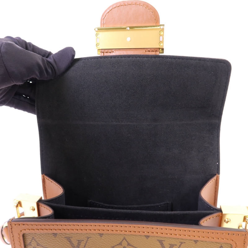 LOUIS VUITTON Monogram Reverse Mini Dauphine金扣肩背袋-15