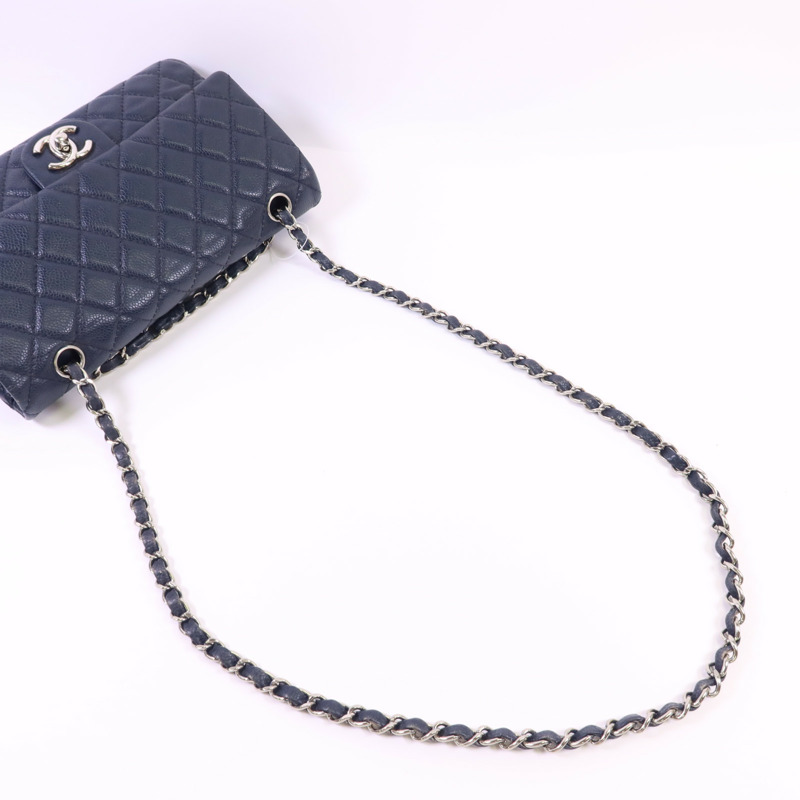 CHANEL 牛皮皮革Classic 25銀扣鏈帶肩背袋-4