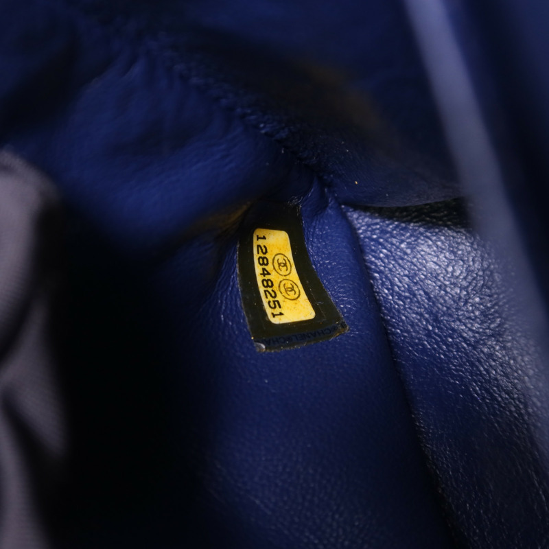 CHANEL 牛皮皮革Classic 25銀扣鏈帶肩背袋-8