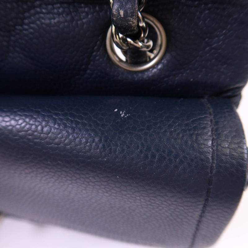 CHANEL 牛皮皮革Classic 25銀扣鏈帶肩背袋-22