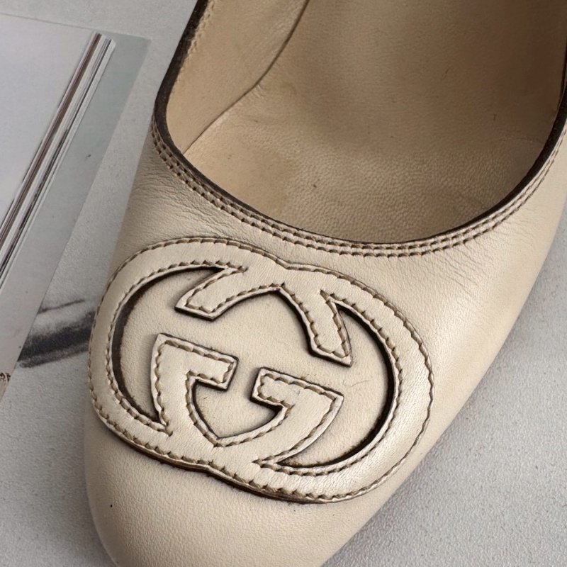 Gucci米白色拼黑色高跟鞋-2