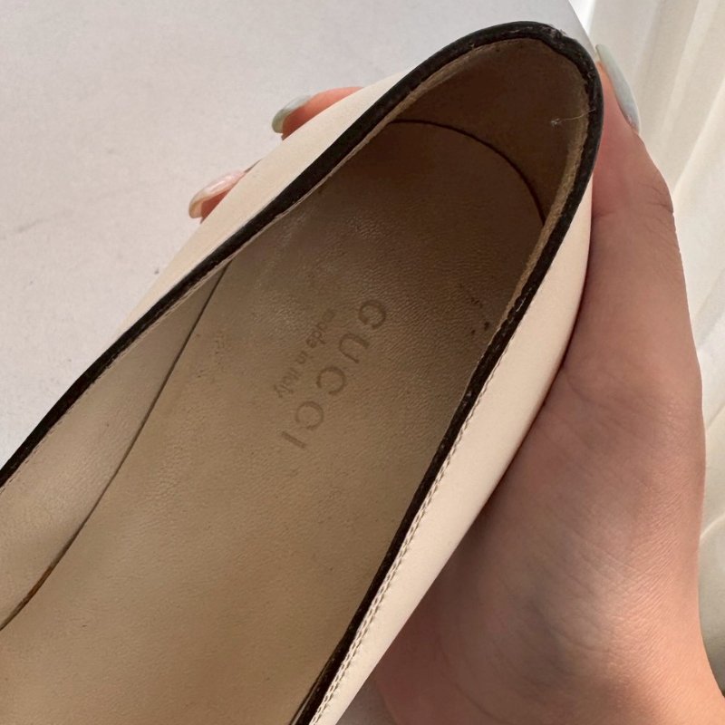 Gucci米白色拼黑色高跟鞋-3