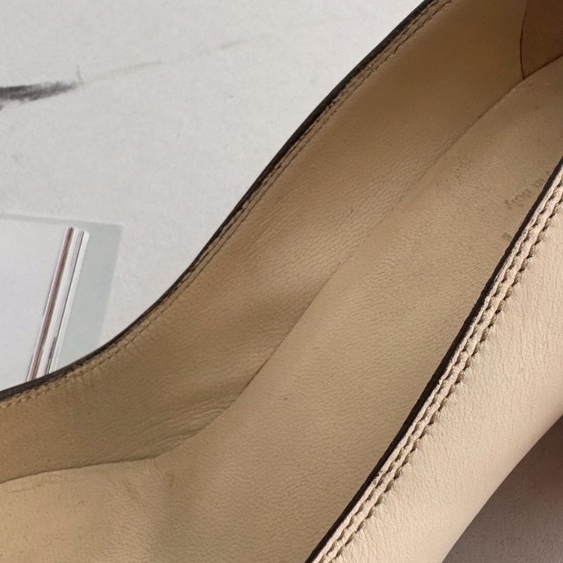 Gucci米白色拼黑色高跟鞋-4