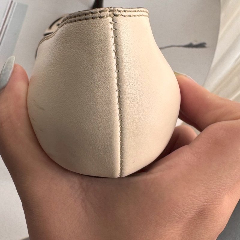 Gucci米白色拼黑色高跟鞋-27