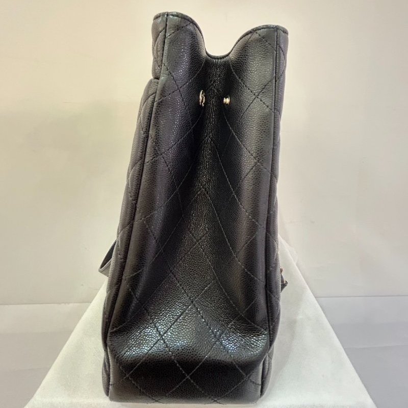 CHANEL黑荔枝牛皮香檳金釦GST TOTE-4