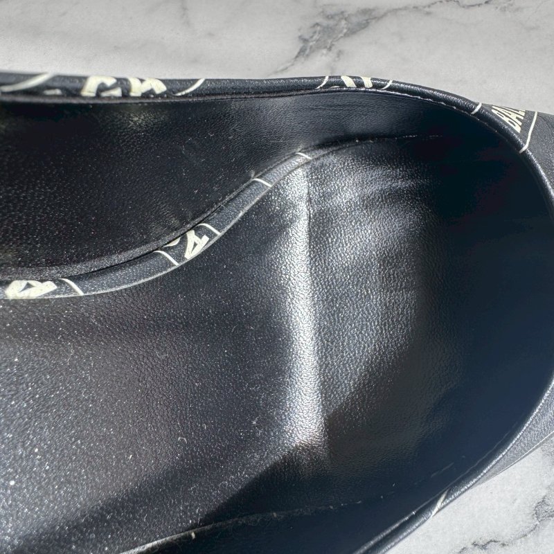 Gucci聯名巴黎世家尖頭高跟鞋-11