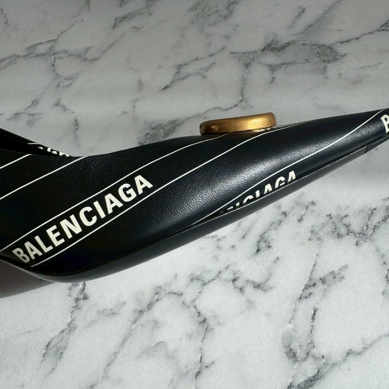 Gucci聯名巴黎世家尖頭高跟鞋-13