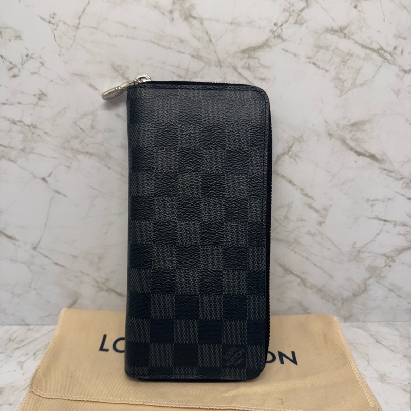 LV黑灰棋盤格紋ㄇ拉長夾/晶片-4