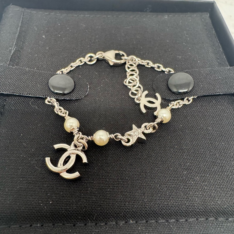CHANMEL銀色珍珠星星水鑽手鍊-1
