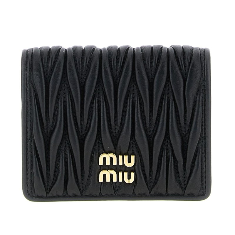 【MIU MIU】Small Matelasse 納帕軟皮 皮夾 錢包 卡夾 錢包 黑色 5MV204-0