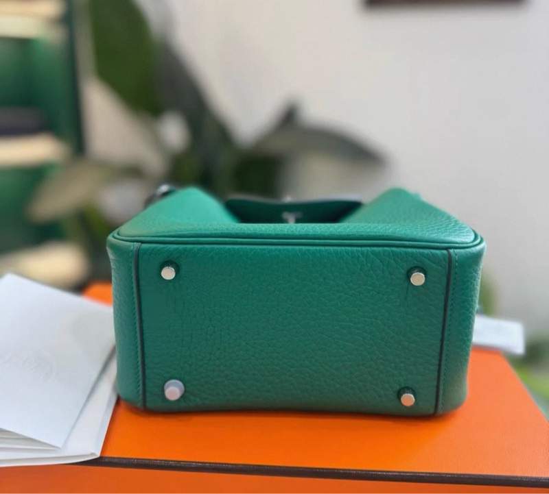 有購証🩷  mini Lindy 絲絨綠 Togo皮銀扣  w刻  24年  99新 五金有膜 有票有盒子-6